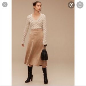 NWT Aritzia Wilfred BANVILLE SKIRT BIEGE SIZE 6